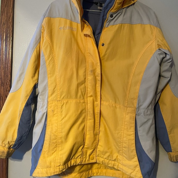Women’s Columbia Coat - Picture 2 of 4